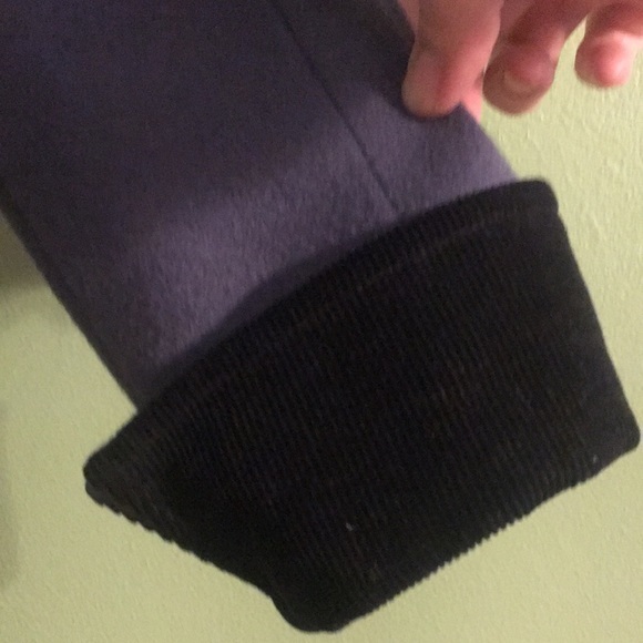 SAINT LAURENT purple coat with black corduroy cuffs and collar - Picture 3 of 9